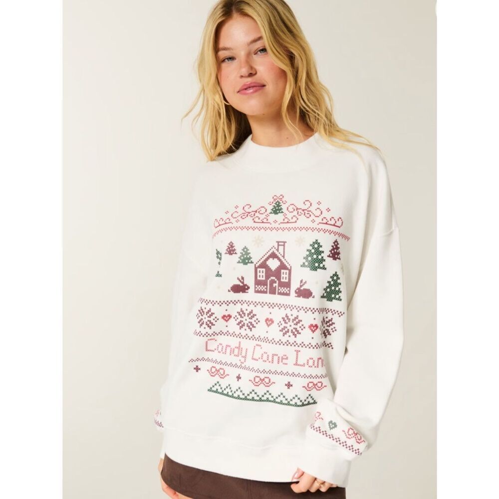Hollister S Cloud White Feel Good Oversized Mock-Neck Winter Sweatshirt